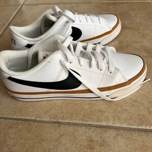 Nike Women’s Court Legacy Sneakers